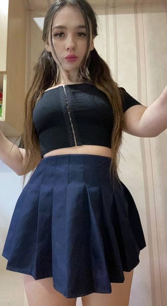 Девушки по вызову у метро: Тайны интимного досуга среди обычных пассажиров